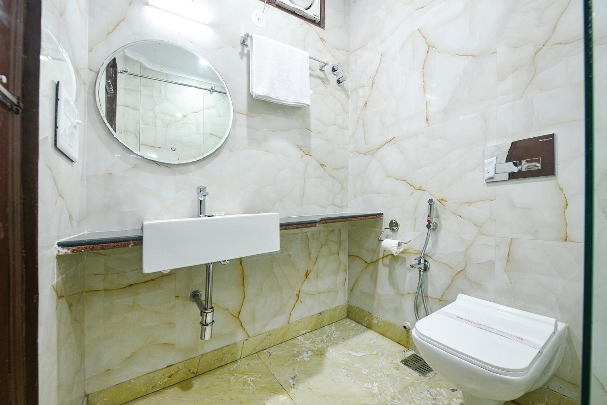 Fabhotel Jaggi Palace Karol Bagh Delhi  Exterior photo