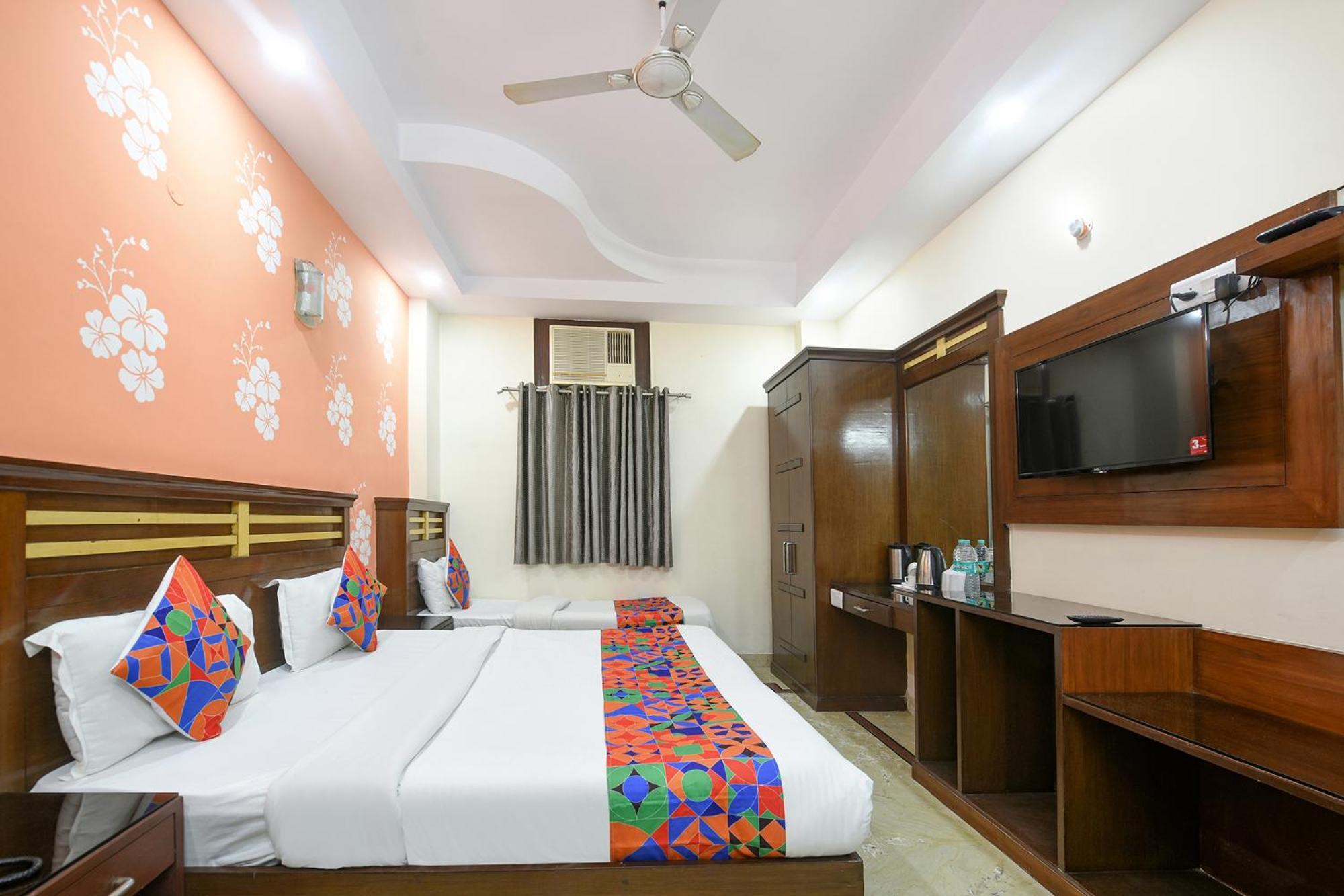 Fabhotel Jaggi Palace Karol Bagh Delhi  Exterior photo